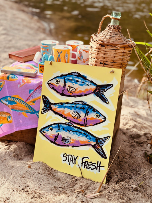 Placa mural metálica Sardinas en lata 30 x 40 cm Les Trouvailles de Tolède