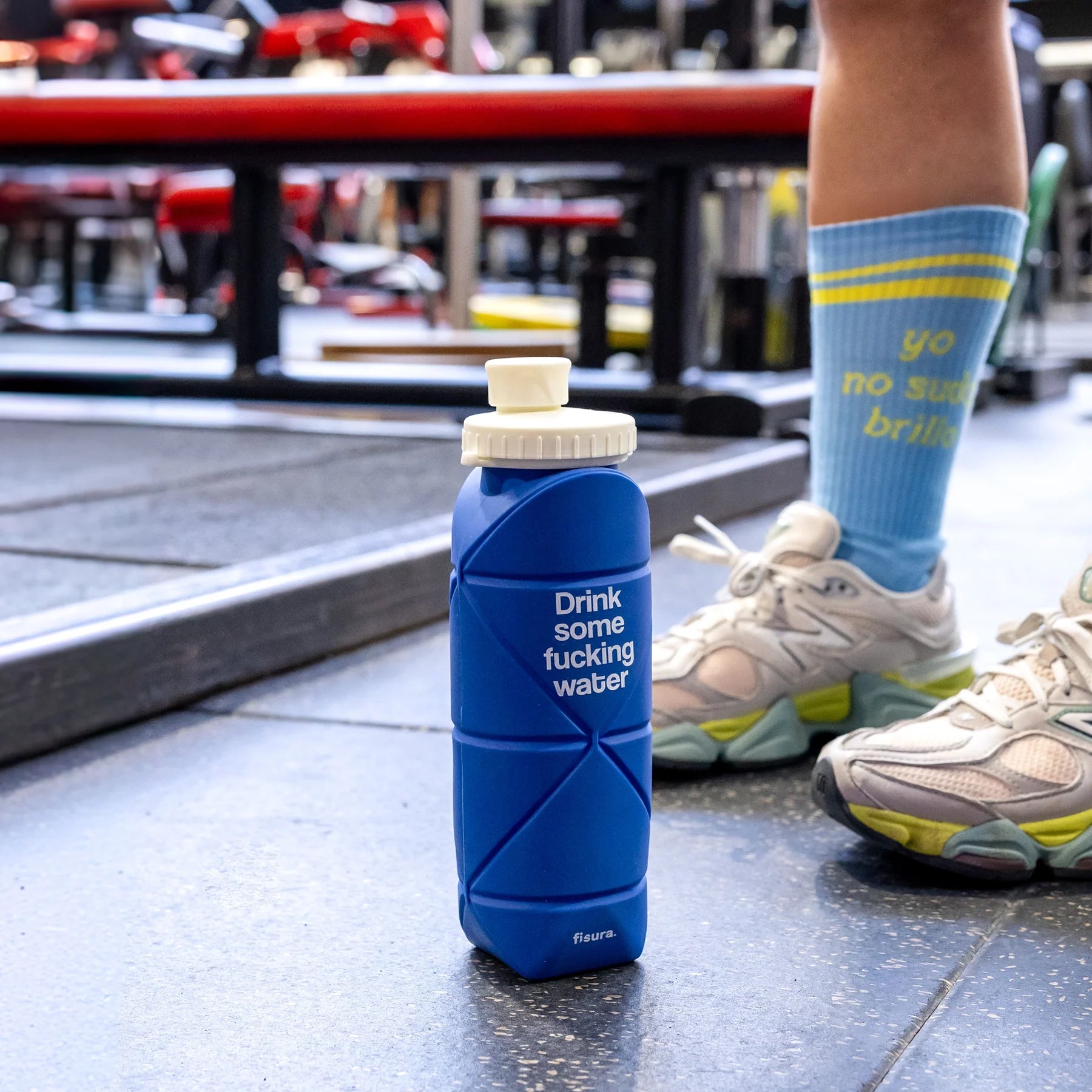 Botella plegable ‘’Drink some fucking water’’ 600 ml Les Trouvailles de Tolède