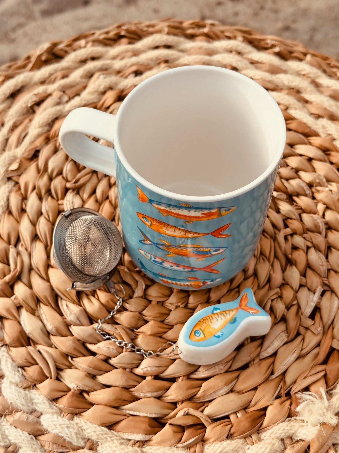 Infusor de té pez azul y naranja Les Trouvailles de Tolède