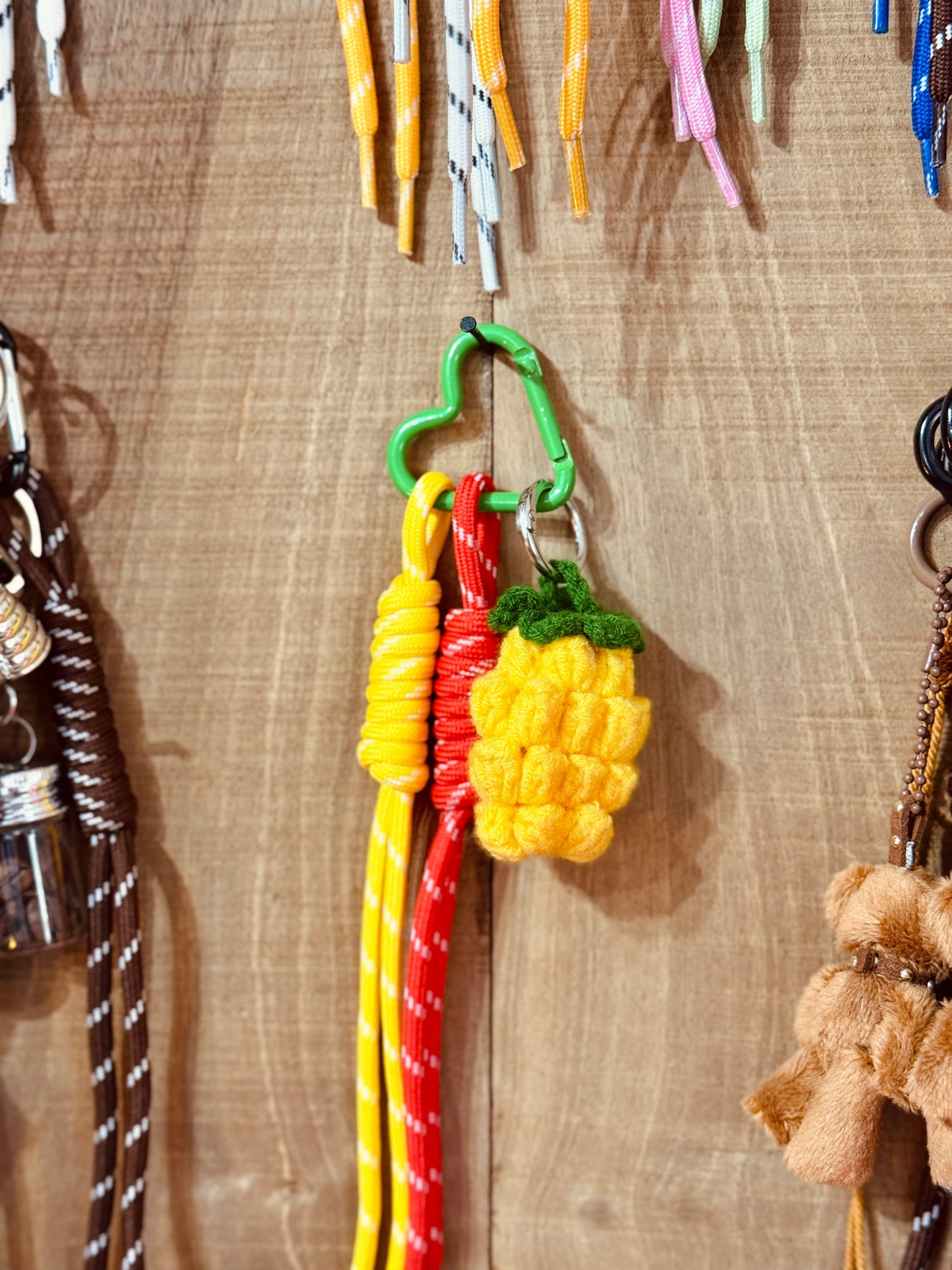 Llavero piña trenzada Les Trouvailles de Tolède