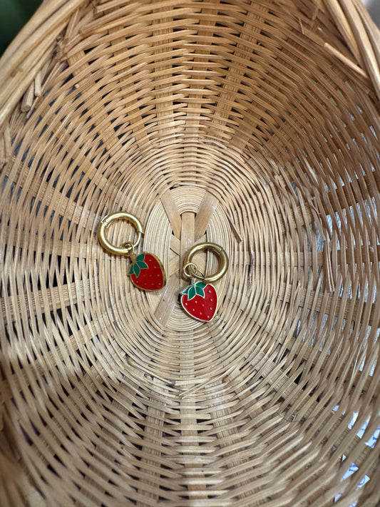 Boucle d’oreille fraise Les Trouvailles de Tolède